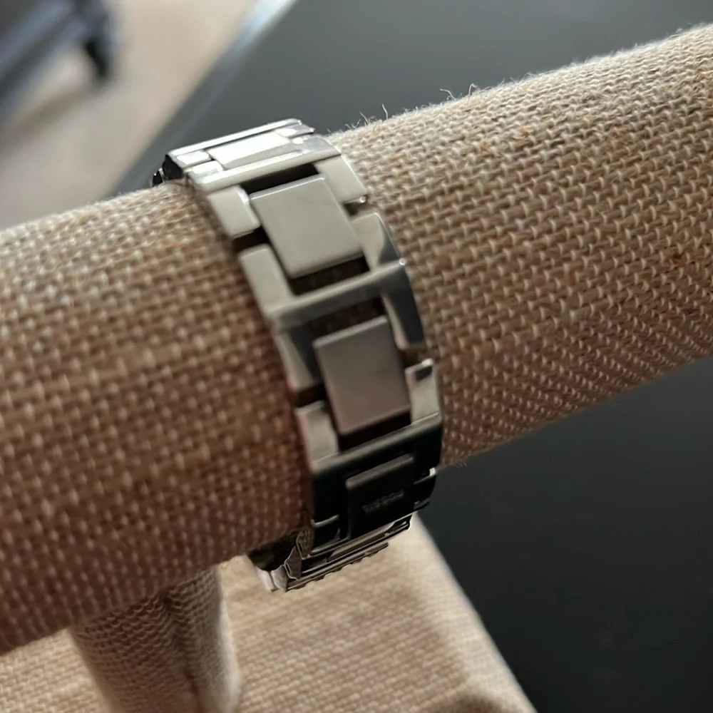 Fossil Rhinestone Watch - Picture 5 of 9